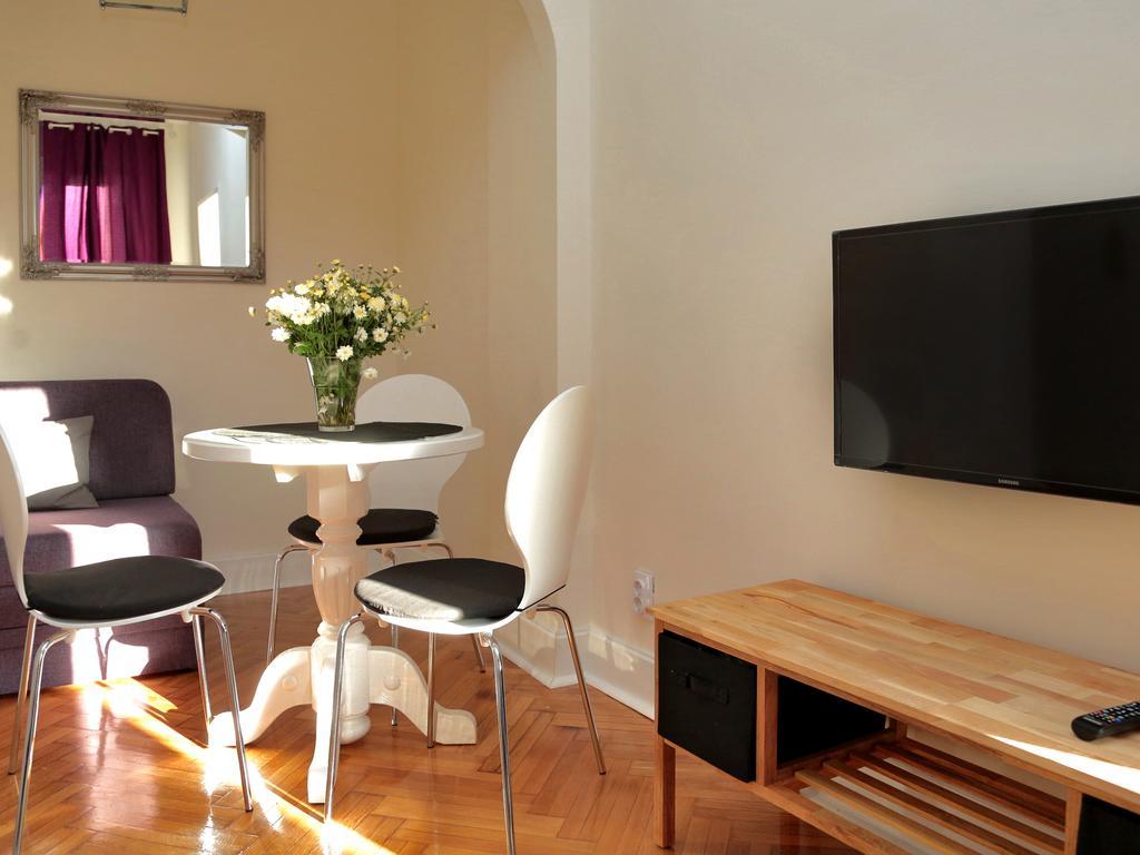 Apartment Central Belgrad Zimmer foto